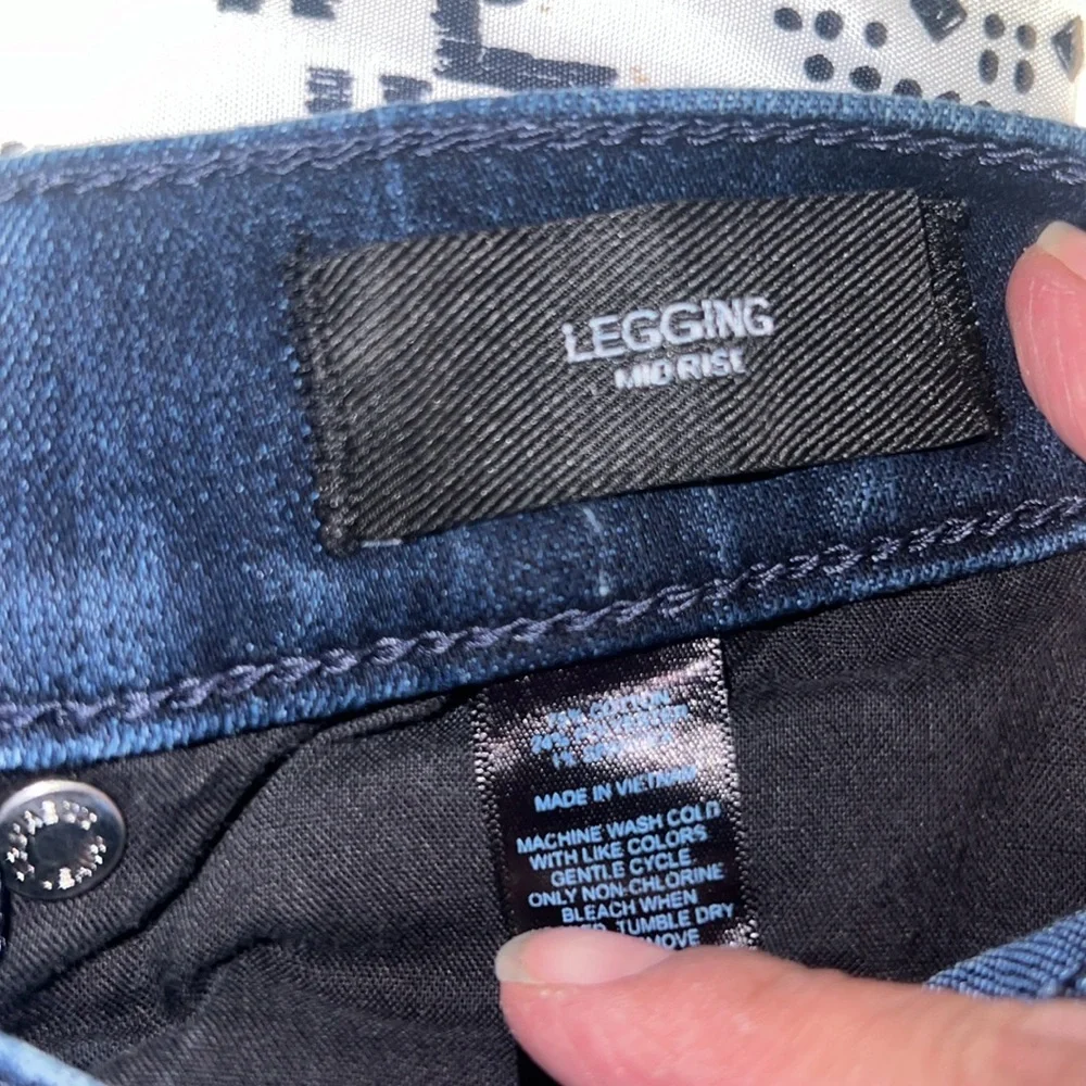 Express Mid Rise jeans - Picture 4 of 6